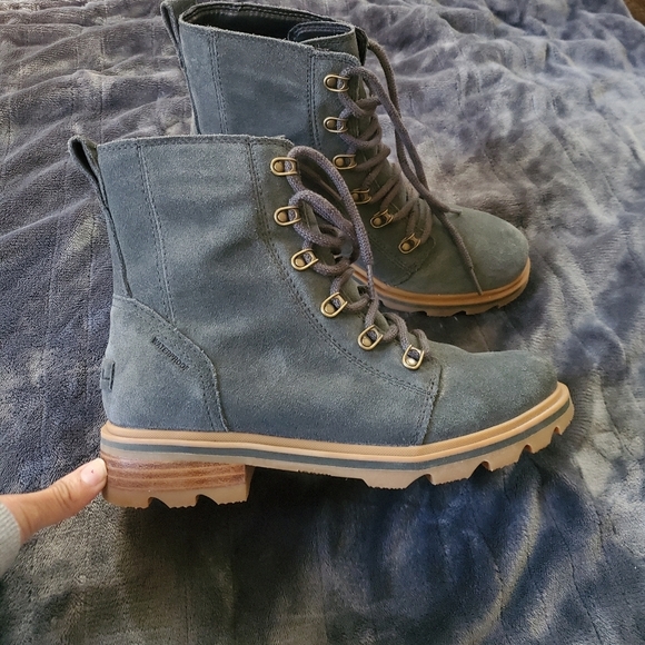 Sorel woman's Lennox suede gray waterproof lace up boots,size 8.5 - Picture 8 of 11